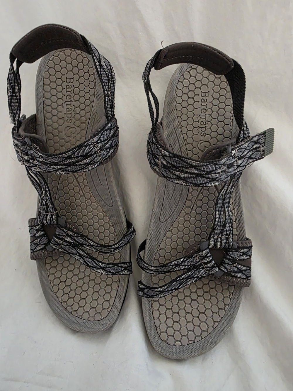Baretraps Tracey Sporty Sandal Women's Strappy Sport Sandals Black & Gray